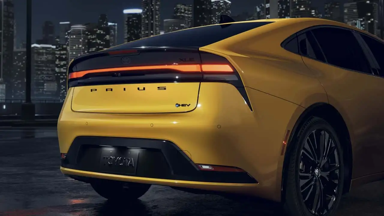 Prius 2025