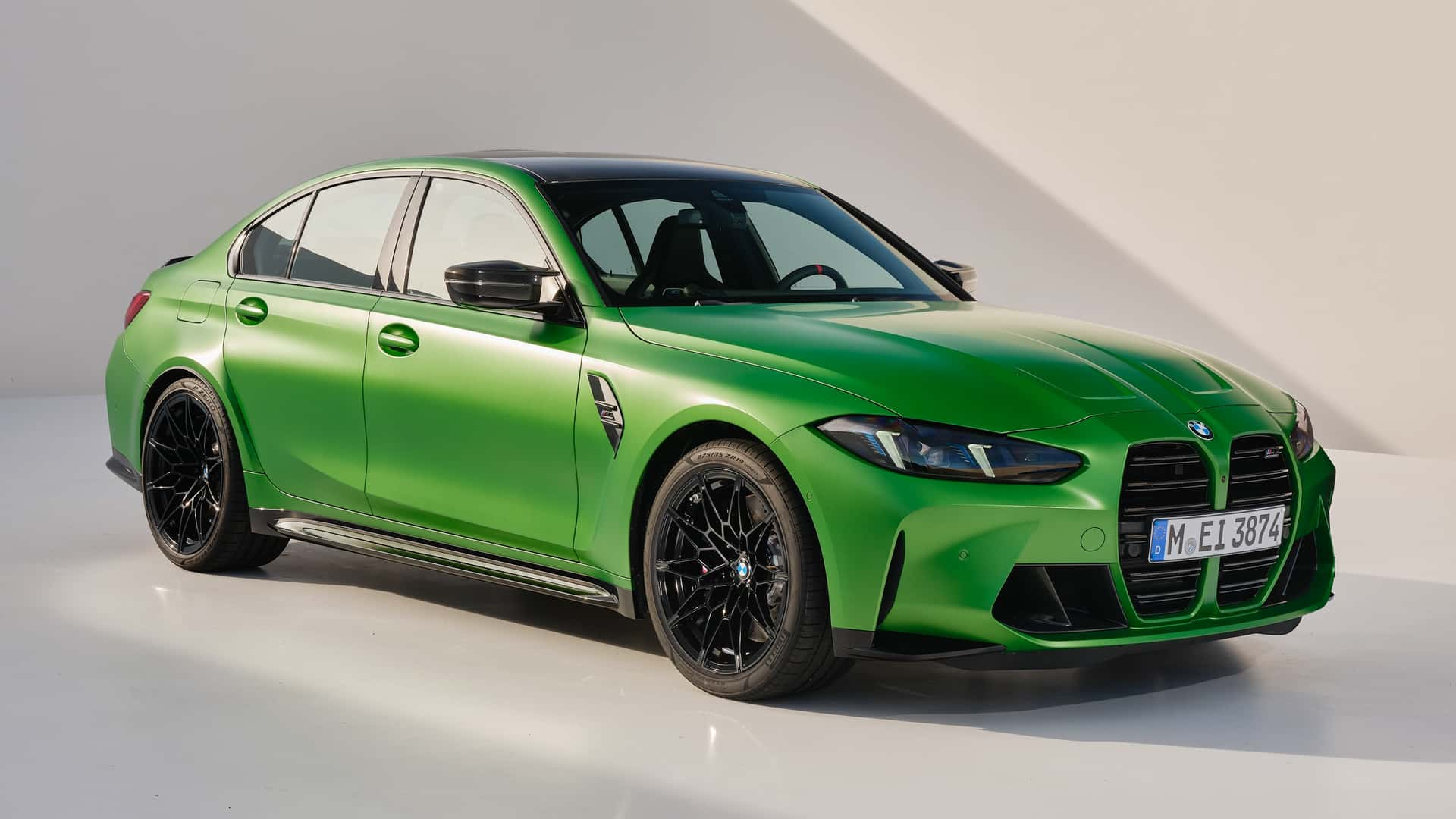 BMW M3 Competition verde