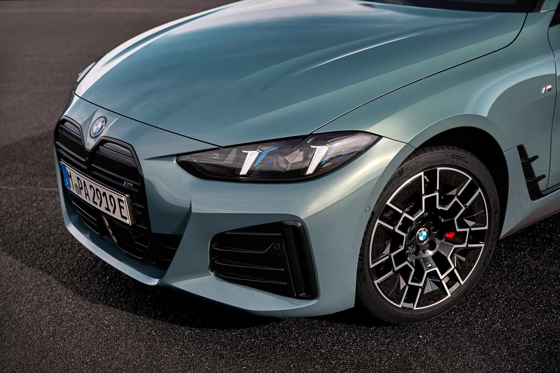 BMW i4 M50 facelift (verde claro)