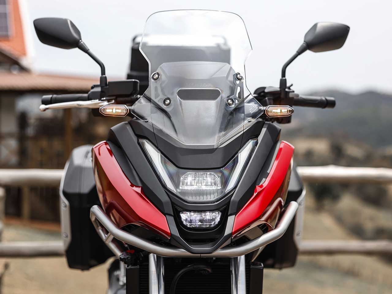 Honda NC750X 2026 chega ao Brasil com Freio Duplo, Novo Painel e Preço Revelado!