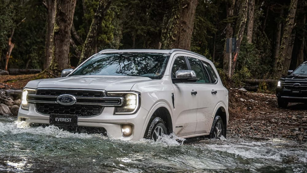 Ford Everest chega à Argentina em 2025 com motor turbo de Mustang e 7 lugares post image