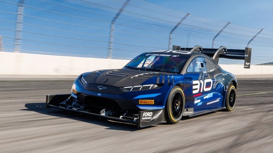Super Mustang Mach-E domina Pikes Peak 2025 com Romain Dumas e impressionantes 1.400 hp, veja video