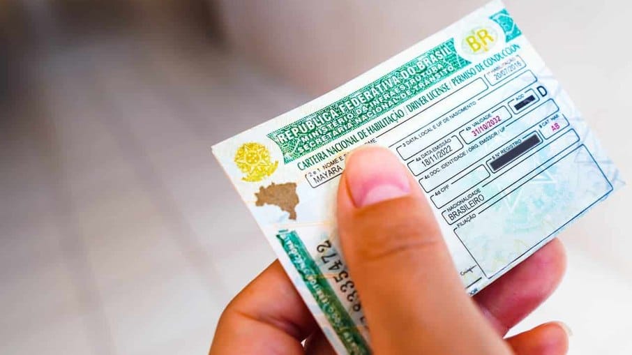CNH gratuita para estudantes: veja como se inscrever no programa