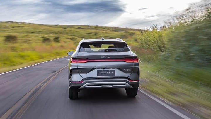 Novo BYD Song Plus 2026 chega ao Brasil com visual renovado e preço agressivo, veja detalhes