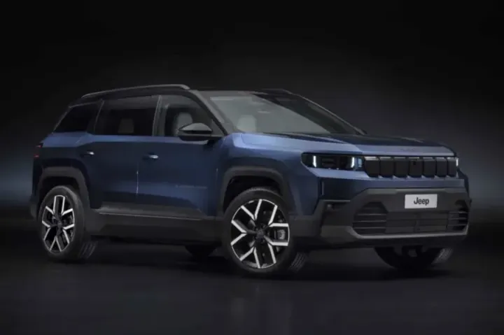 Jeep Compass 2026 chega com versão elétrica e base do Peugeot 3008