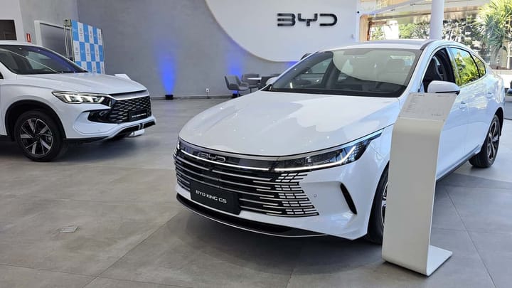 BYD ultrapassa Honda em vendas no Brasil e mira a Jeep no ranking de montadoras