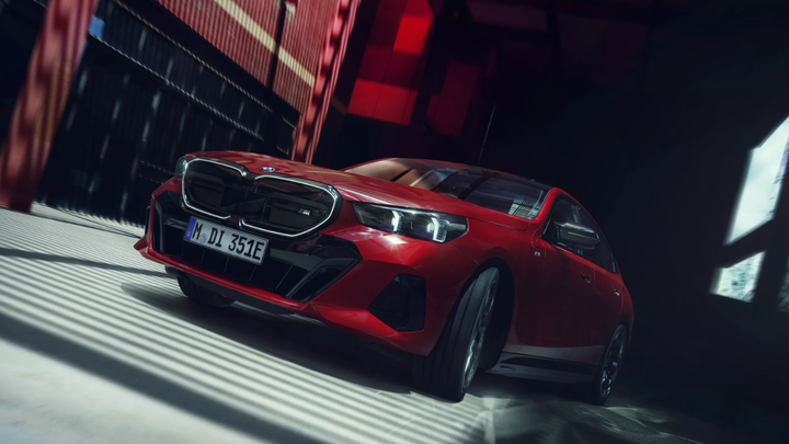 BMW i5: Tudo sobre o sedã executivo elétrico da marca bávara