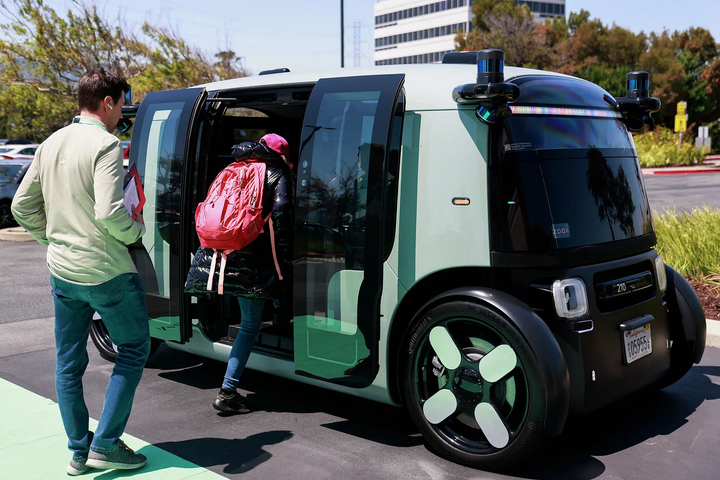 A nova batalha das Big Techs pelo futuro da mobilidade