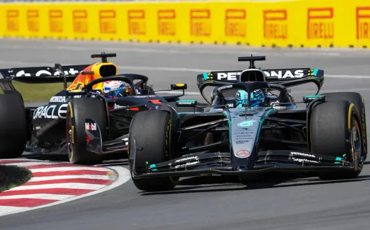 George Russell, da Mercedes, em ação no GP do Canadá pela F1 2025